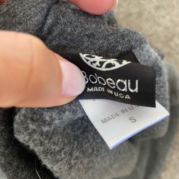 Gray cardigan - Picture 2 of 3